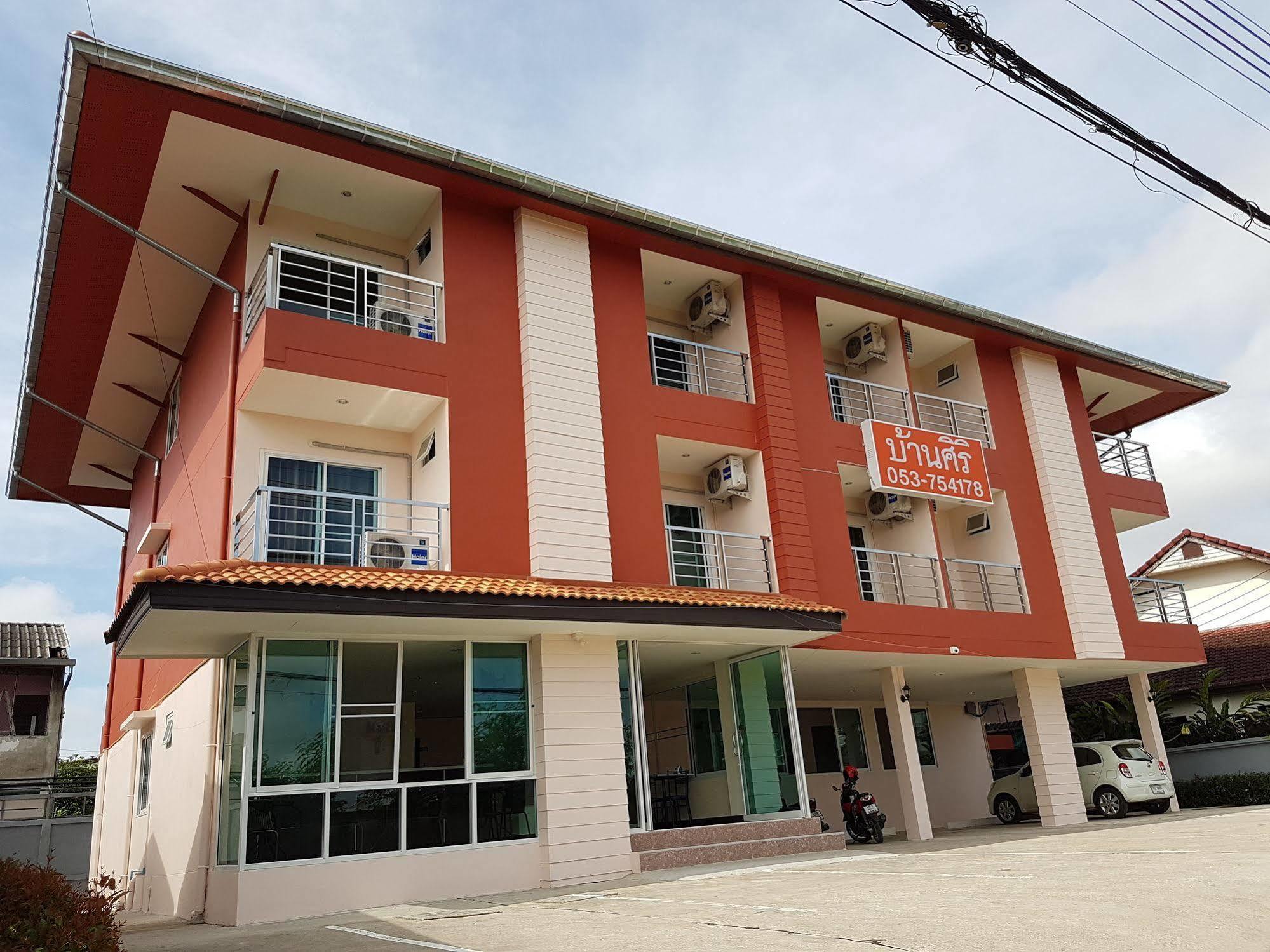 Hotel Baansiri Chiangrai Chiang Rai Exterior foto